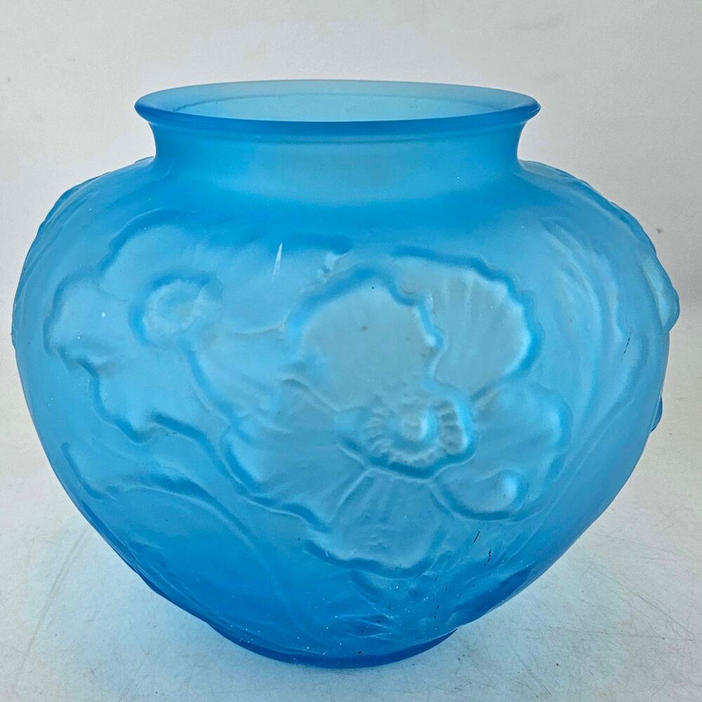 Vintage Tiffin Sky Blue Floral Embossed Vase Poppy Design Satin Glass